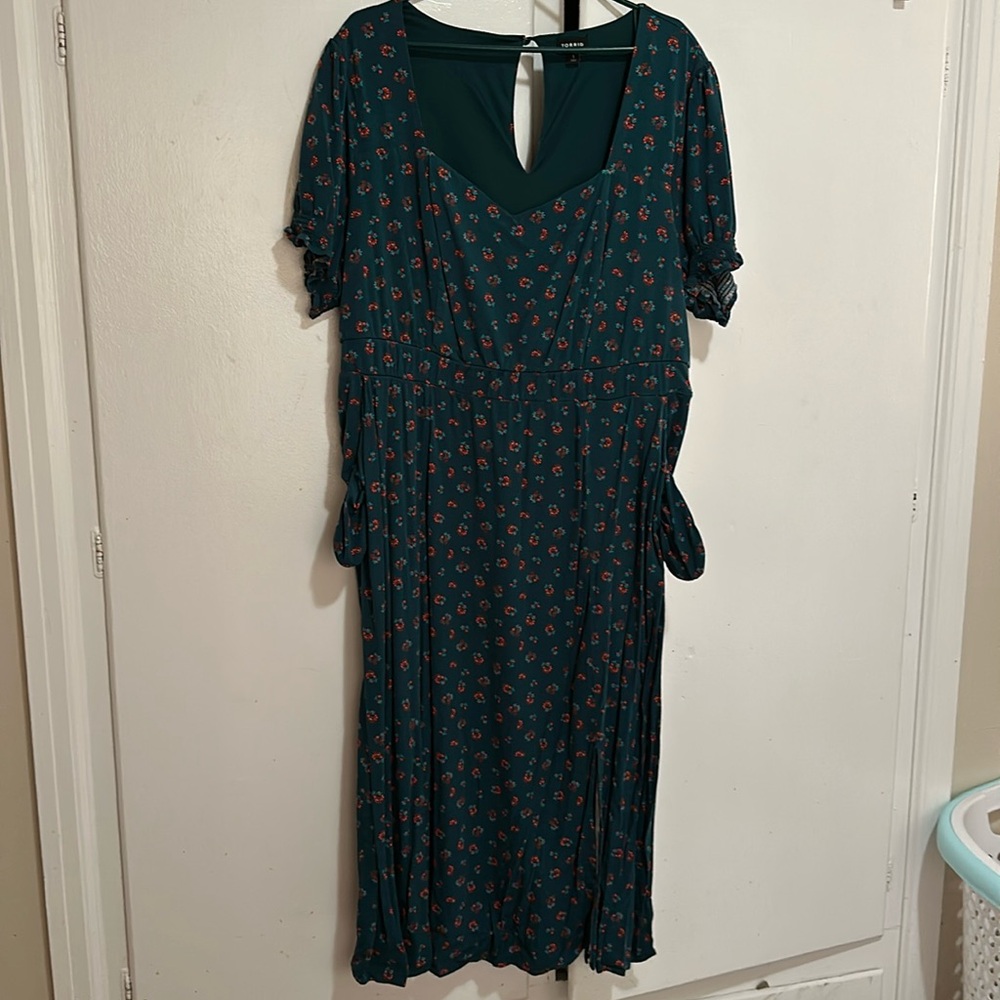 Green country style dress